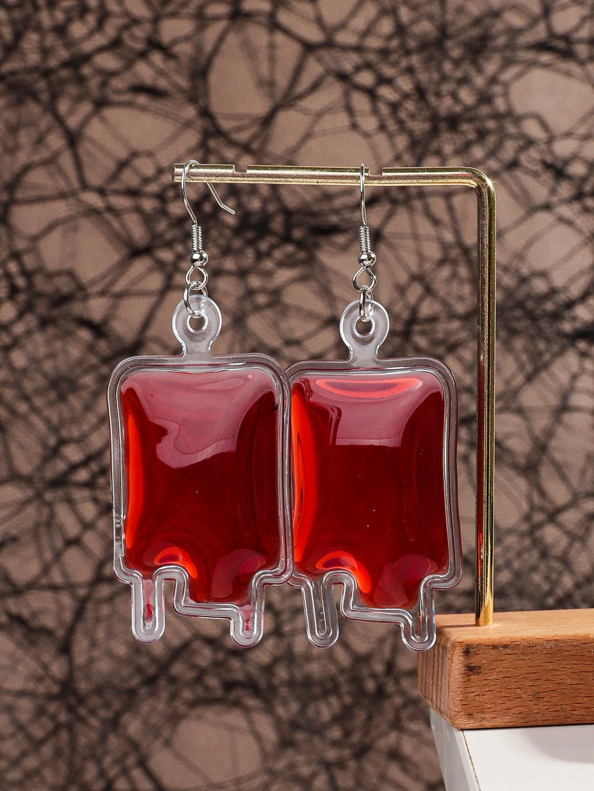 イベント・ハロウィングッズ|仮装用アクセサリー 血液バッグ型ピアス