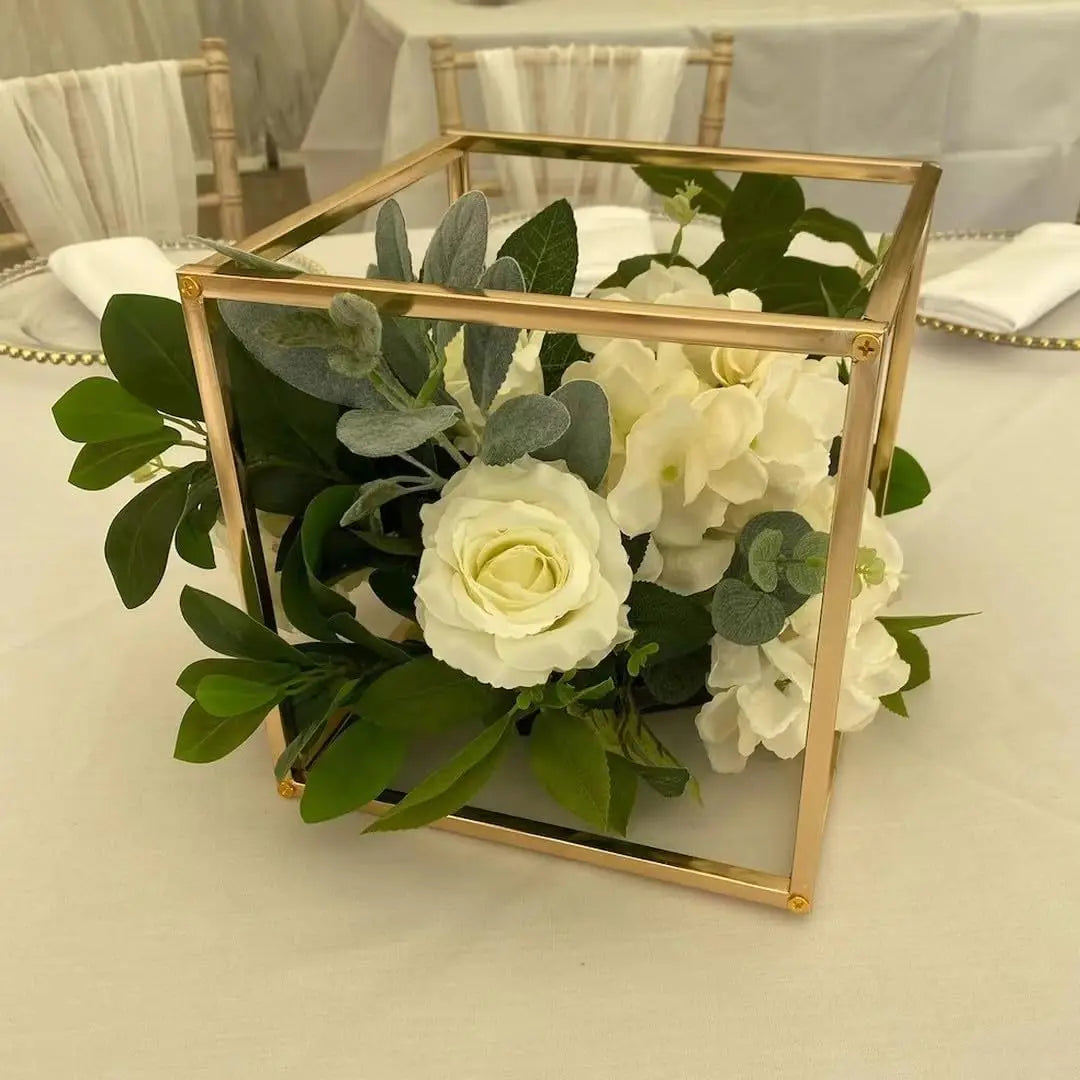 結婚式・インテリア装飾|ゴールドキューブフラワースタンド