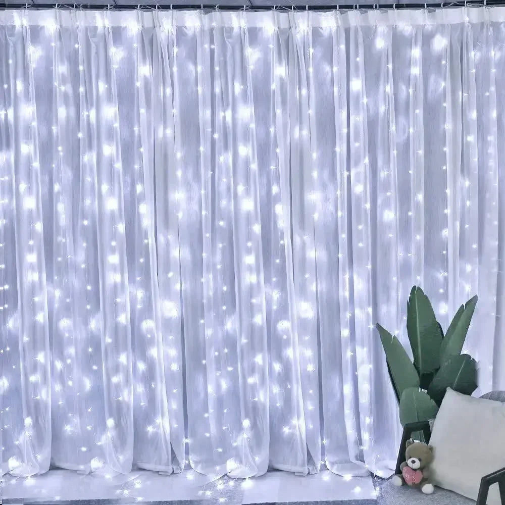 イベント・クリスマス装飾|LEDカーテンライト USB接続(幅3M/4M/6M)