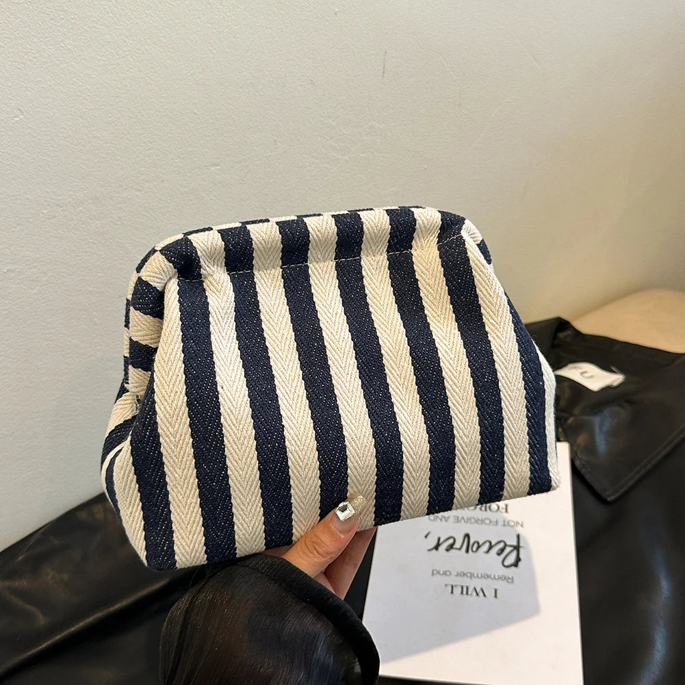 |イベント・ノベルティ用品 | ストライプ柄クラッチバッグ | W22xH17㎝