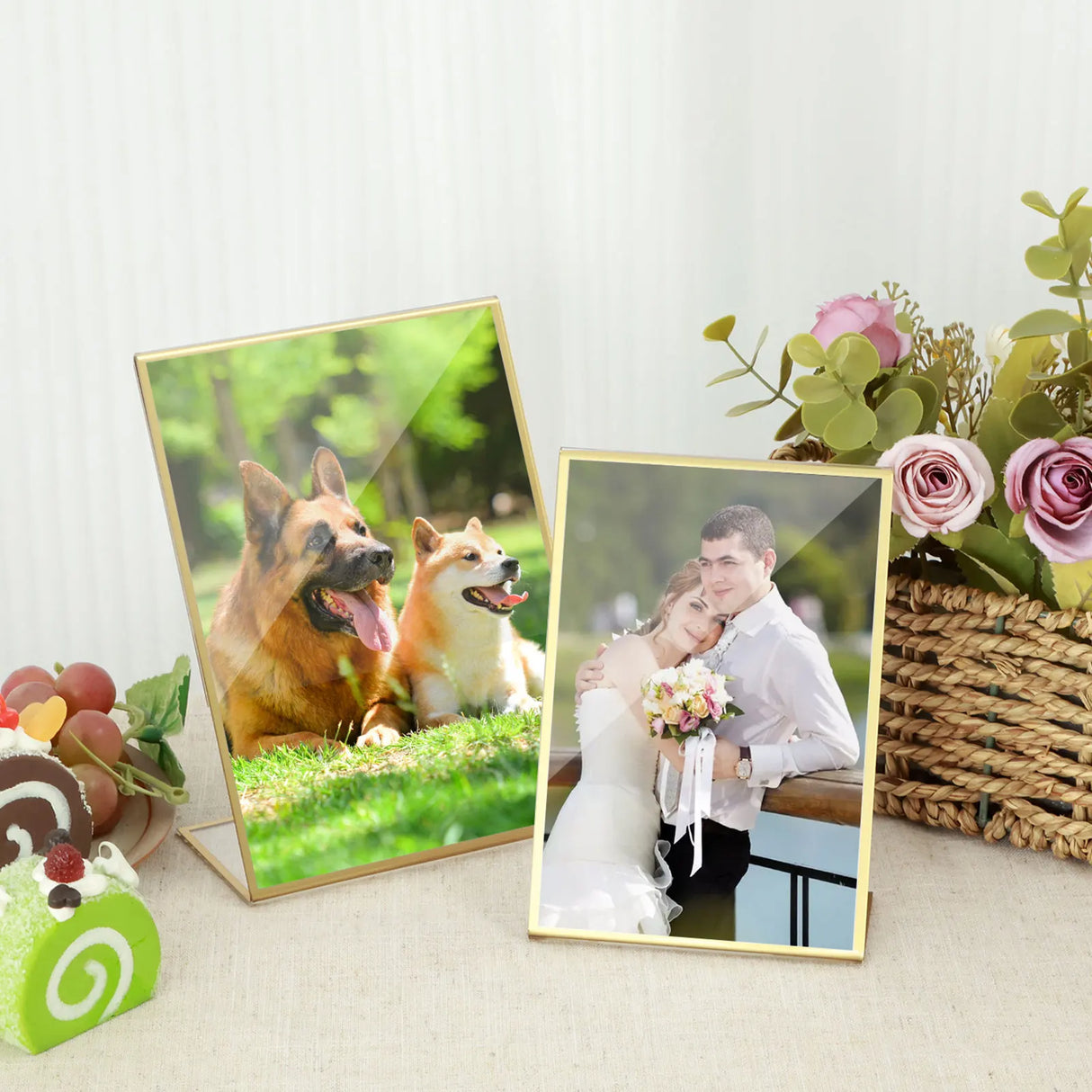 イベント・結婚式装飾|ゴールドフレームアクリルサインホルダー エレガント