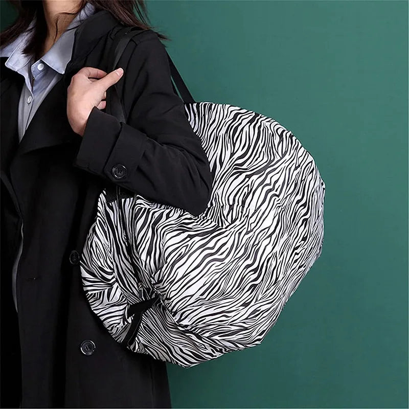 | ノベルティ用品 | 折り畳みアニマル柄エコバッグ | 40×40c