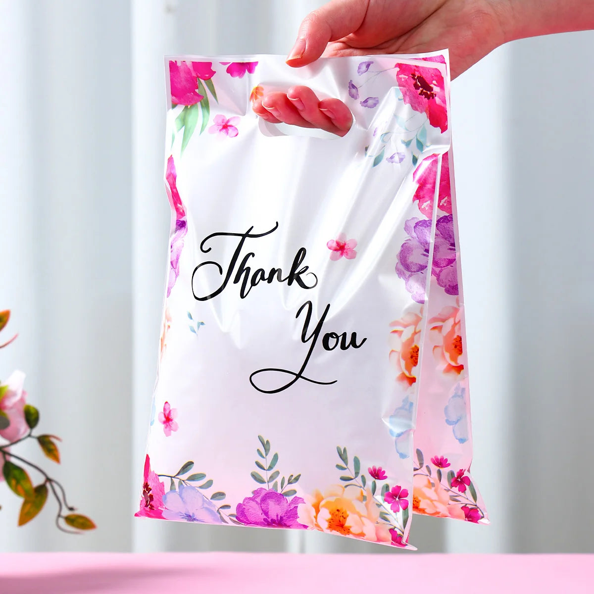 |イベント・ノベルティ用品 | サンキュー柄ギフトバッグ | W16.5×H25c