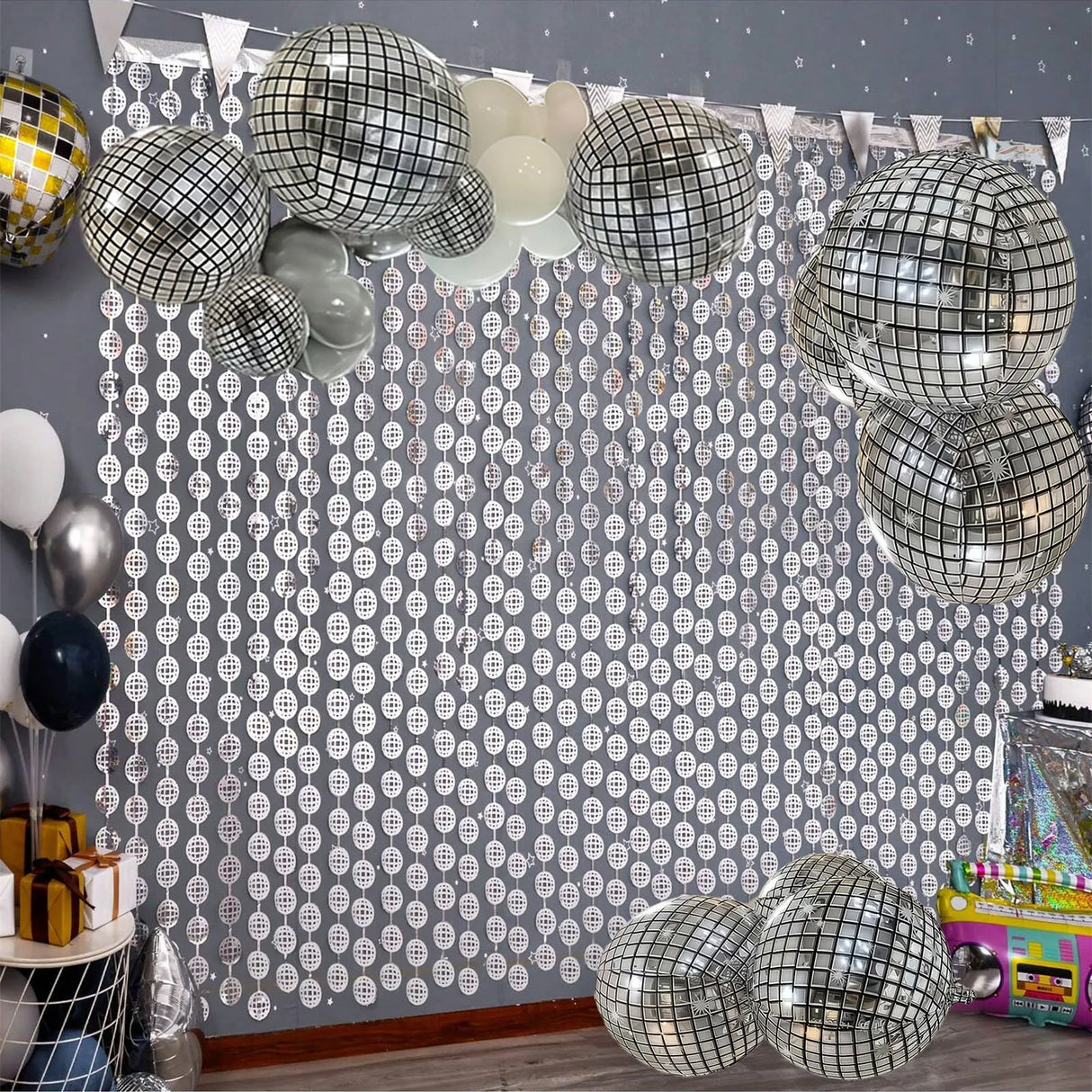 パーティー・インテリア装飾 キラキラ!カーテン+ミラーボールセット シルバー