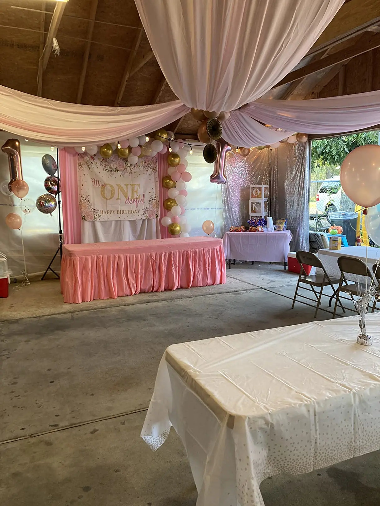 ウェディング用シフォンカーテン天井ドレープ