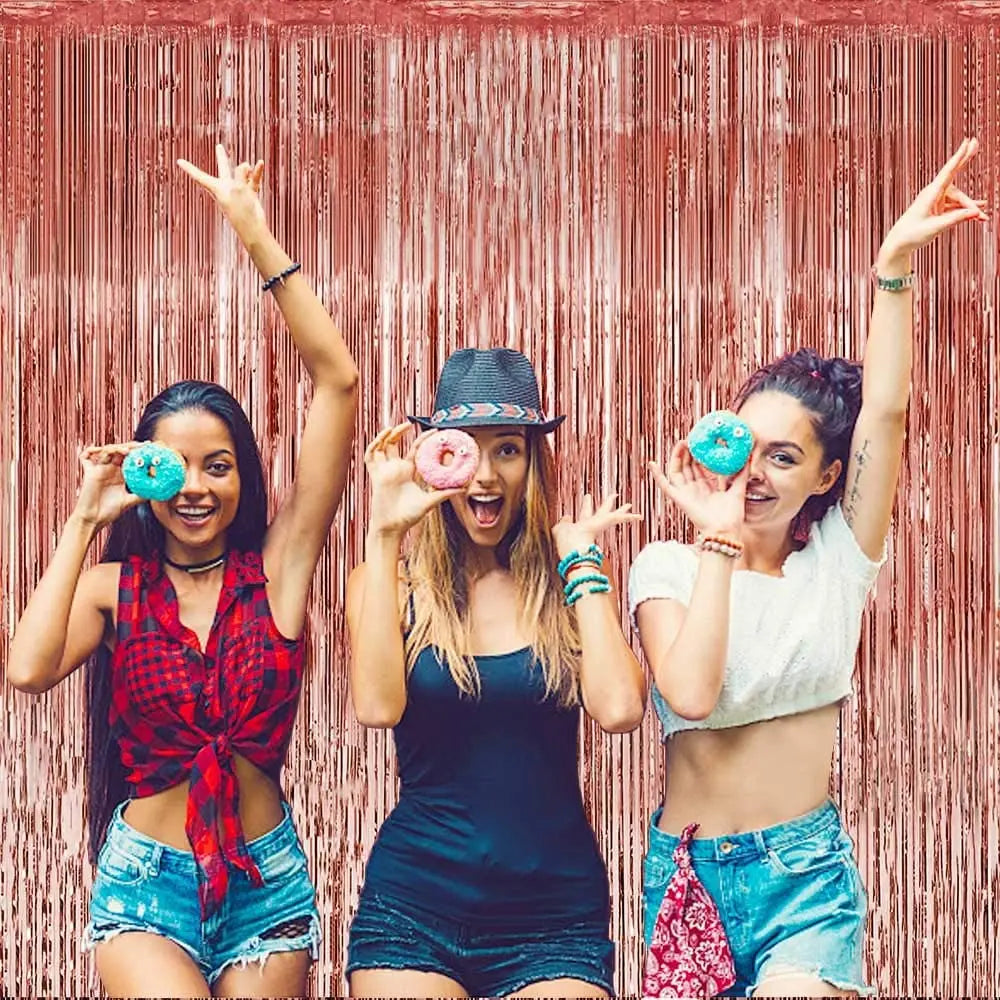 パーティー・インテリア装飾 メタリックカラーカーテン 幅1M 長さ1M/2M/3M フリンジタイプ