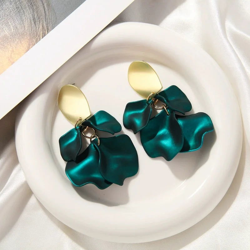 カラフルバラのロングペンダントイヤリング