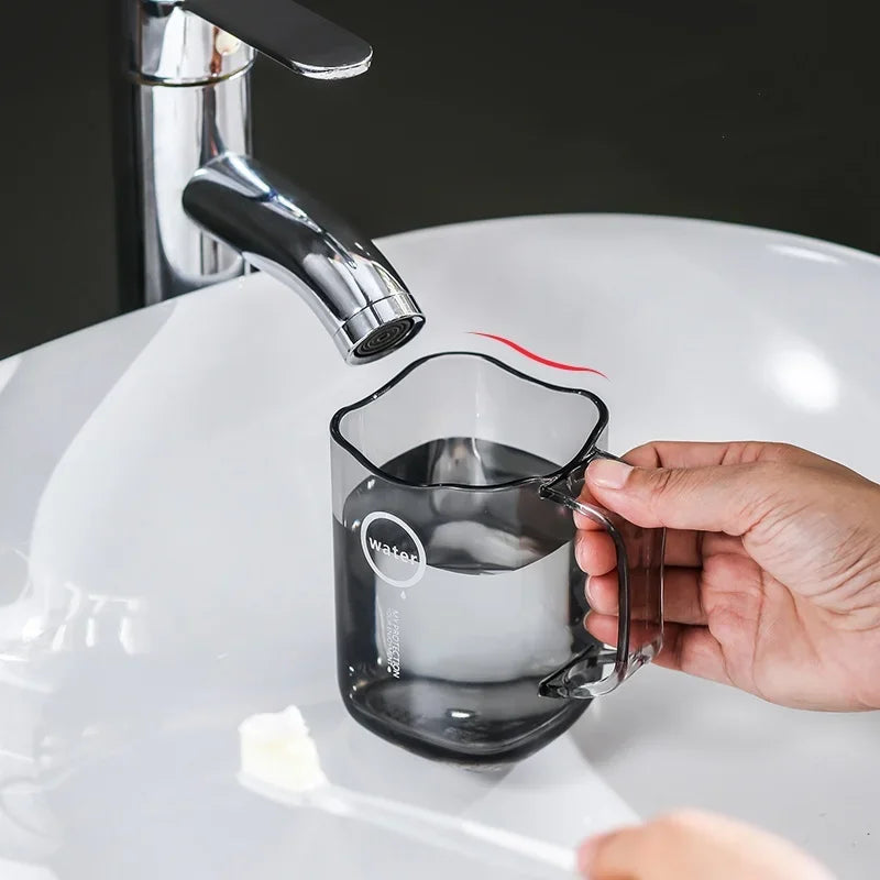 |イベント・ノベルティ用品 | 歯ブラシ入れ付きカップ | 7×10.5c