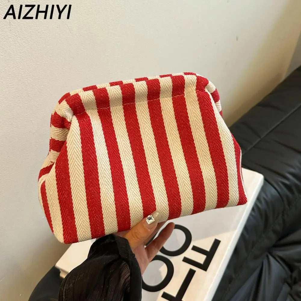 |イベント・ノベルティ用品 | ストライプ柄クラッチバッグ | W22xH17㎝
