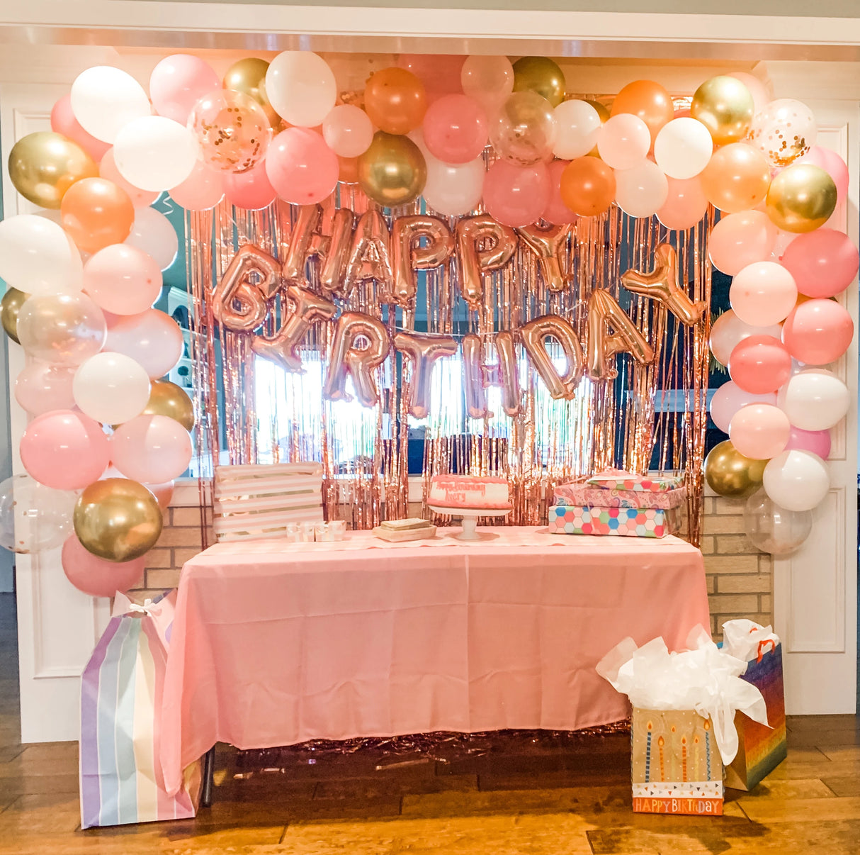 パーティー・インテリア装飾 メタリックカラーカーテン 幅1M 長さ1M/2M/3M フリンジタイプ