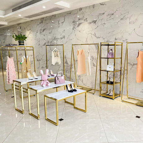 ブティックゴールド服ウォールラックネスティングテーブル服棚衣服ディスプレイラック衣料品店家具|誉PRINTING