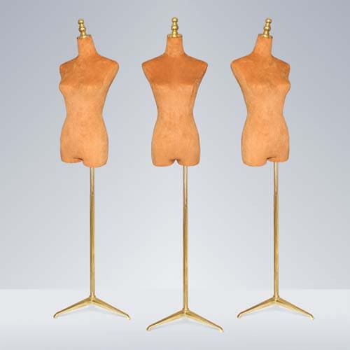 【ベルベット素材×木製アーム】ハーフボディ女性|誉PRINTING