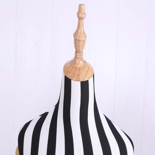 【ストライプデザイン×木製アーム】女性 ハーフボディマネキン|誉PRINTING