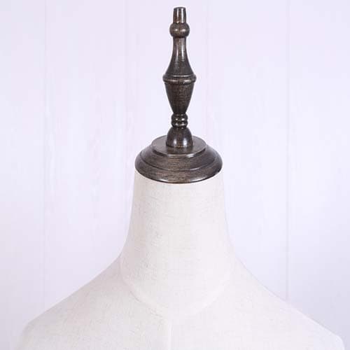 【リネン素材×木製アーム】男性ハーフボディマネキン|誉PRINTING