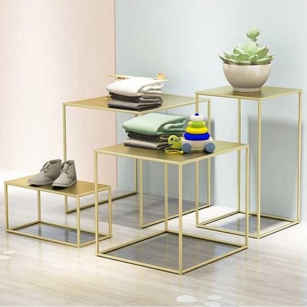 アイランド什器・店舗中央什器｜360度から魅せるディスプレイラック