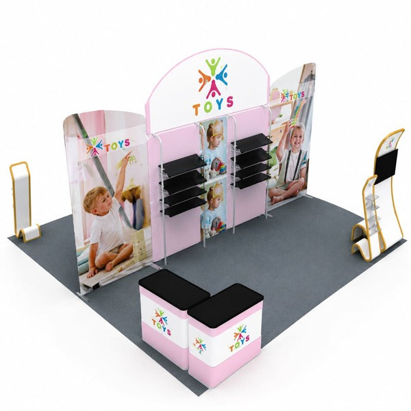 4小間 展示会ブース BOOTH-D｜幅3m 中央壁面＋半円パネル＋左右壁面2枚（棚・カウンター2台）