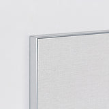 掲示ボード694 C-GY（ボードライトグレー）の布目面板と極細フレーム詳細｜誉PRINTING