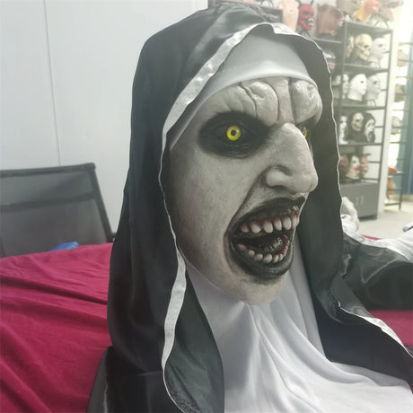 イベント・ハロウィングッズ｜ホラー修道女風マスク