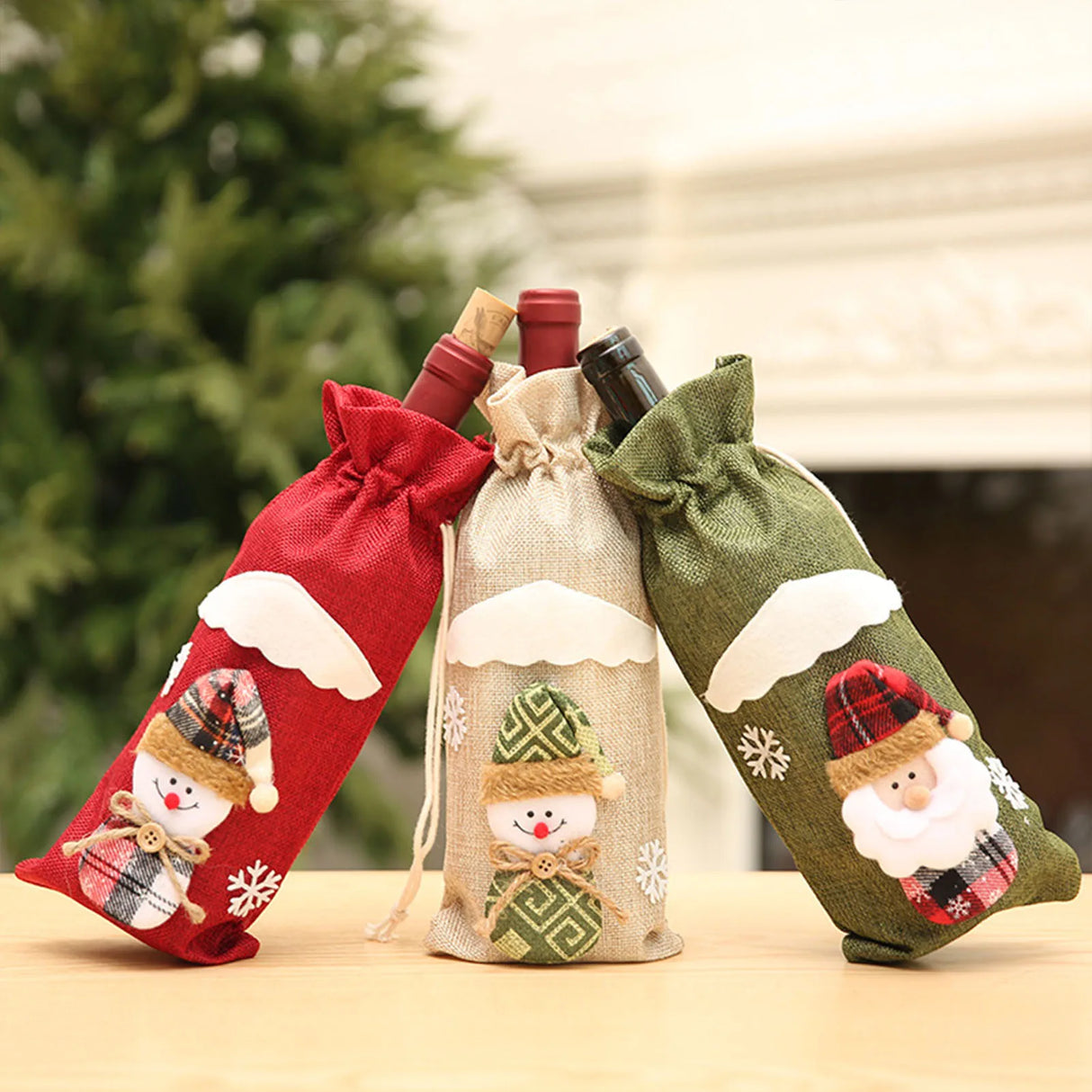 イベント・クリスマス装飾｜ギフト用ワインボトルカバー サンタ＆雪だるま