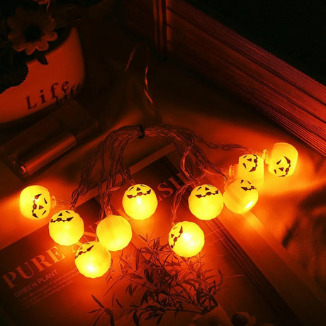 イベント・ハロウィン装飾｜LEDかぼちゃ型ランタン（1.5M / 3M）
