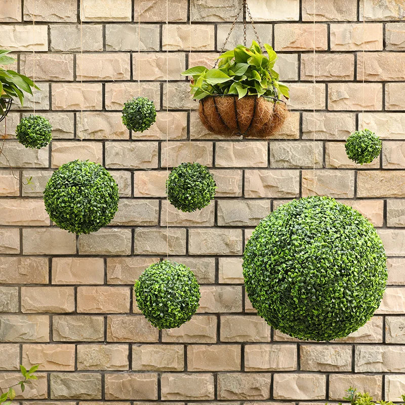 10〜50cmの人工緑の植物の芝生のボール