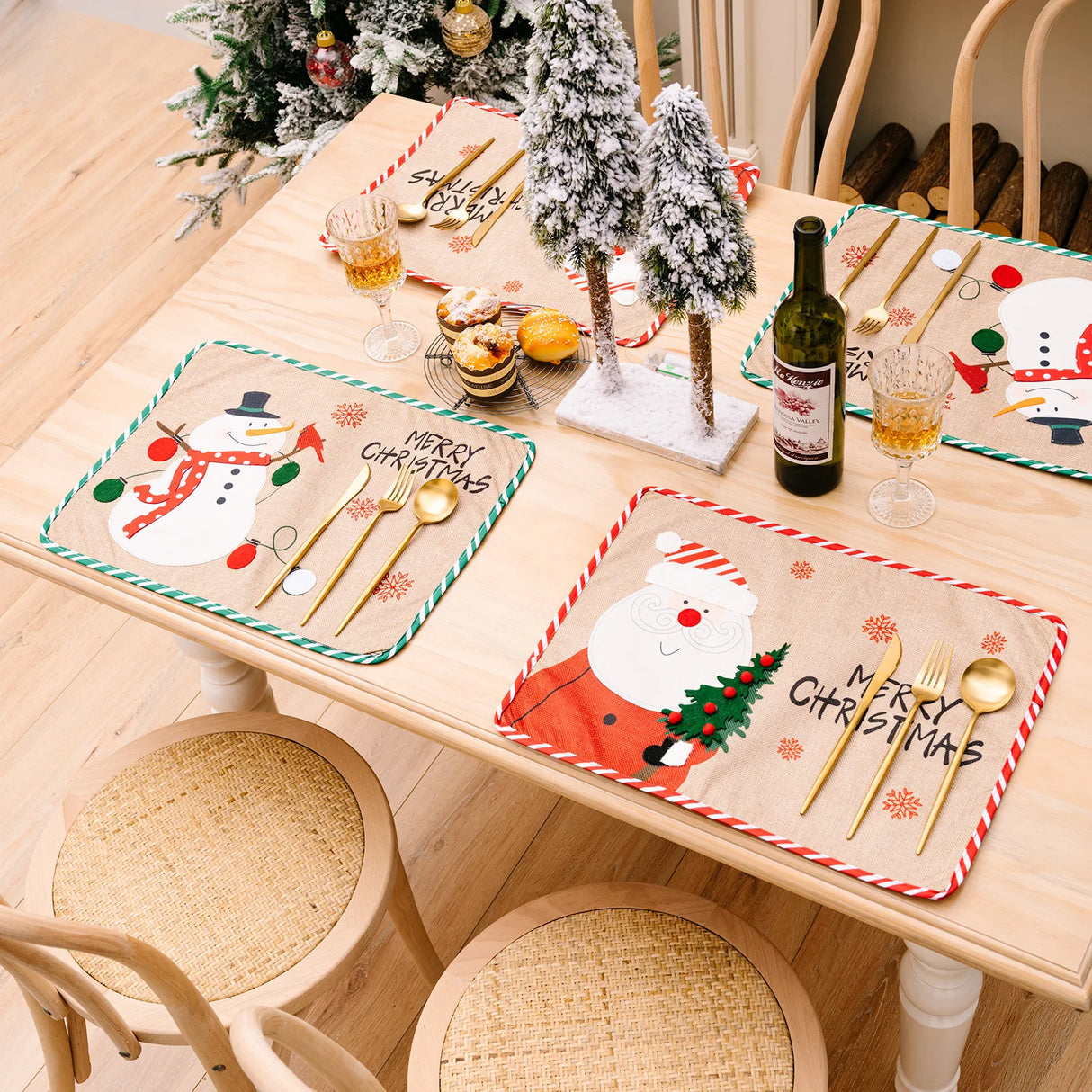 イベント・クリスマス装飾｜刺繍プレースマット 雪だるまモチーフ