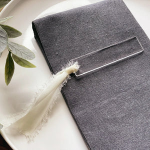 イベント・結婚式装飾｜透明アクリル席札 - カリグラフィー対応