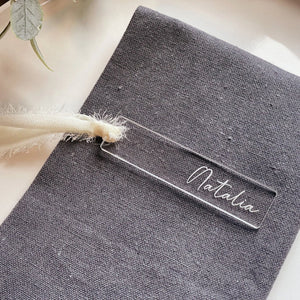 イベント・結婚式装飾｜透明アクリル席札 - カリグラフィー対応