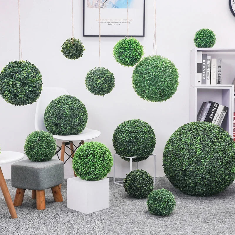 10〜50cmの人工緑の植物の芝生のボール