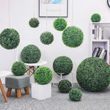 10〜50cmの人工緑の植物の芝生のボール