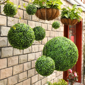 10〜50cmの人工緑の植物の芝生のボール