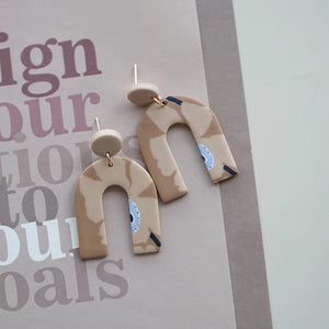 アールデコ風花柄ポリマークレイイヤリングセット