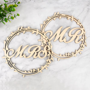 結婚式用木製Mr & Mrsサインオーナメント