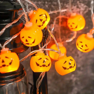 イベント・ハロウィン装飾｜LEDかぼちゃ型ランタン（1.5M / 3M）