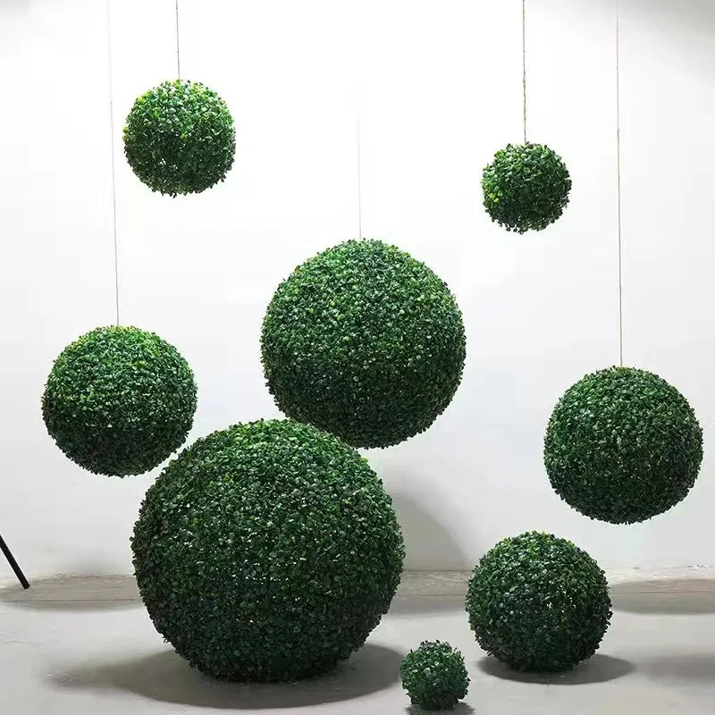10〜50cmの人工緑の植物の芝生のボール