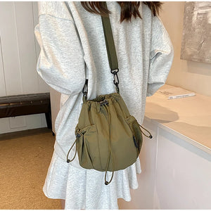 |イベント・ノベルティ用品 | 防水ナイロン大容量バケットバッグ| W16×H19×D16㎝