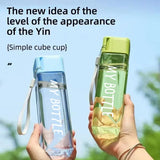|イベント・ノベルティ用品 |ポータブル透明スクエアボトル | 500ml