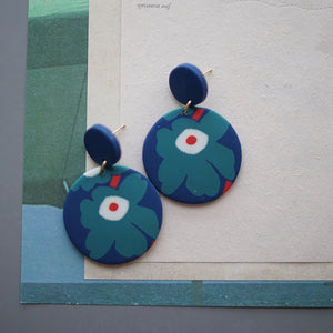 アールデコ風花柄ポリマークレイイヤリングセット