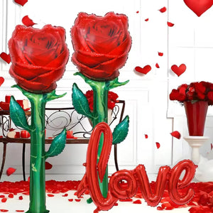 ロマンチックなバラとLOVEホイルバルーンセット