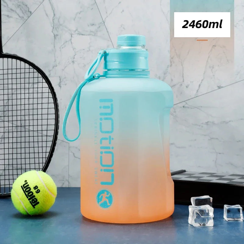 |イベント・ノベルティ用品 | ストロー付き大容量スポーツボトル | 2L