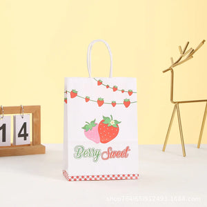 |ノベルティ用品 | イチゴ柄紙ギフトバッグセット | 21x15x8c