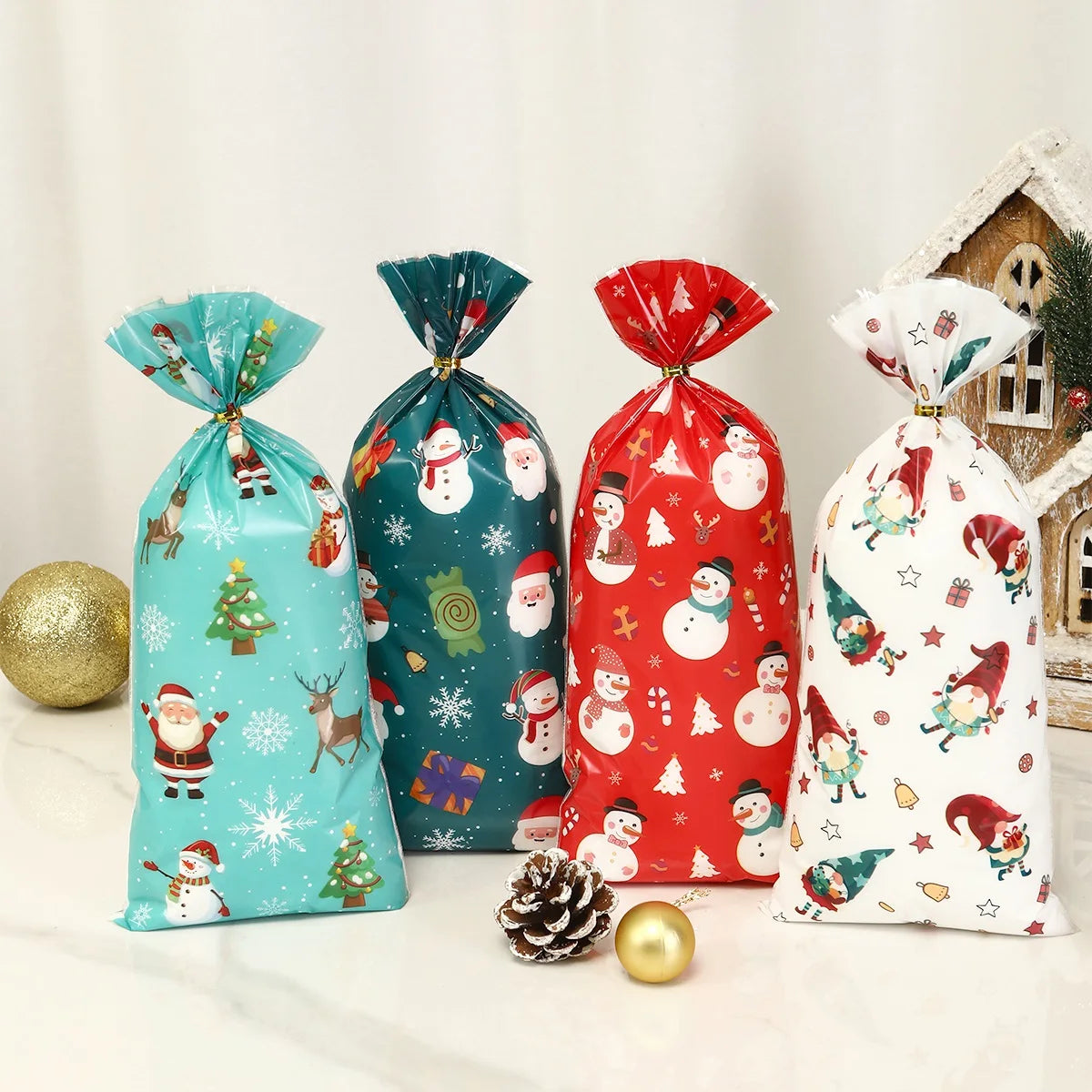 イベント・クリスマス装飾｜クリスマス柄ギフトバッグセット(25/50/100pcs)
