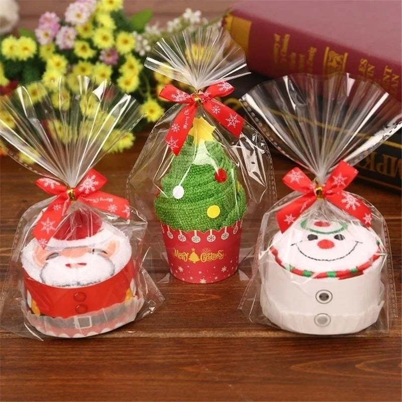 クリスマスグッズ・ ノベルティ用品｜飾れる！ラッピングタオル！ツリー・サンタ柄 | 30×30c