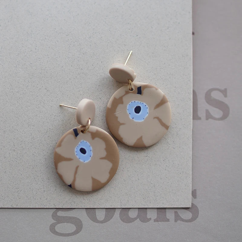 アールデコ風花柄ポリマークレイイヤリングセット