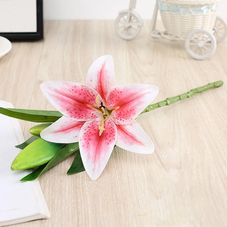 本物そっくりの3Dプリントユリの枝造花・白いフェイクフラワー・結婚式・家庭