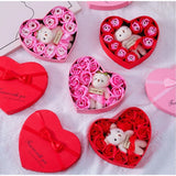 バラの造花10本入りハート型ギフトボックス