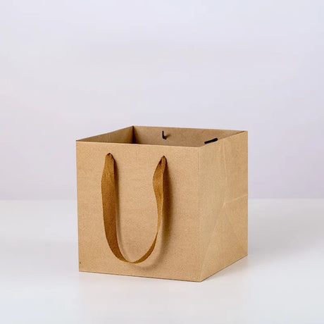 |ノベルティ用品 | マチ広いクラフト紙バッグ