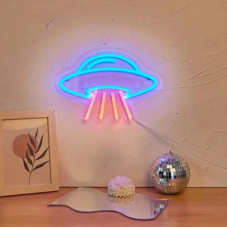 UFO LEDネオンサイン（ネオン看板） 調光可能