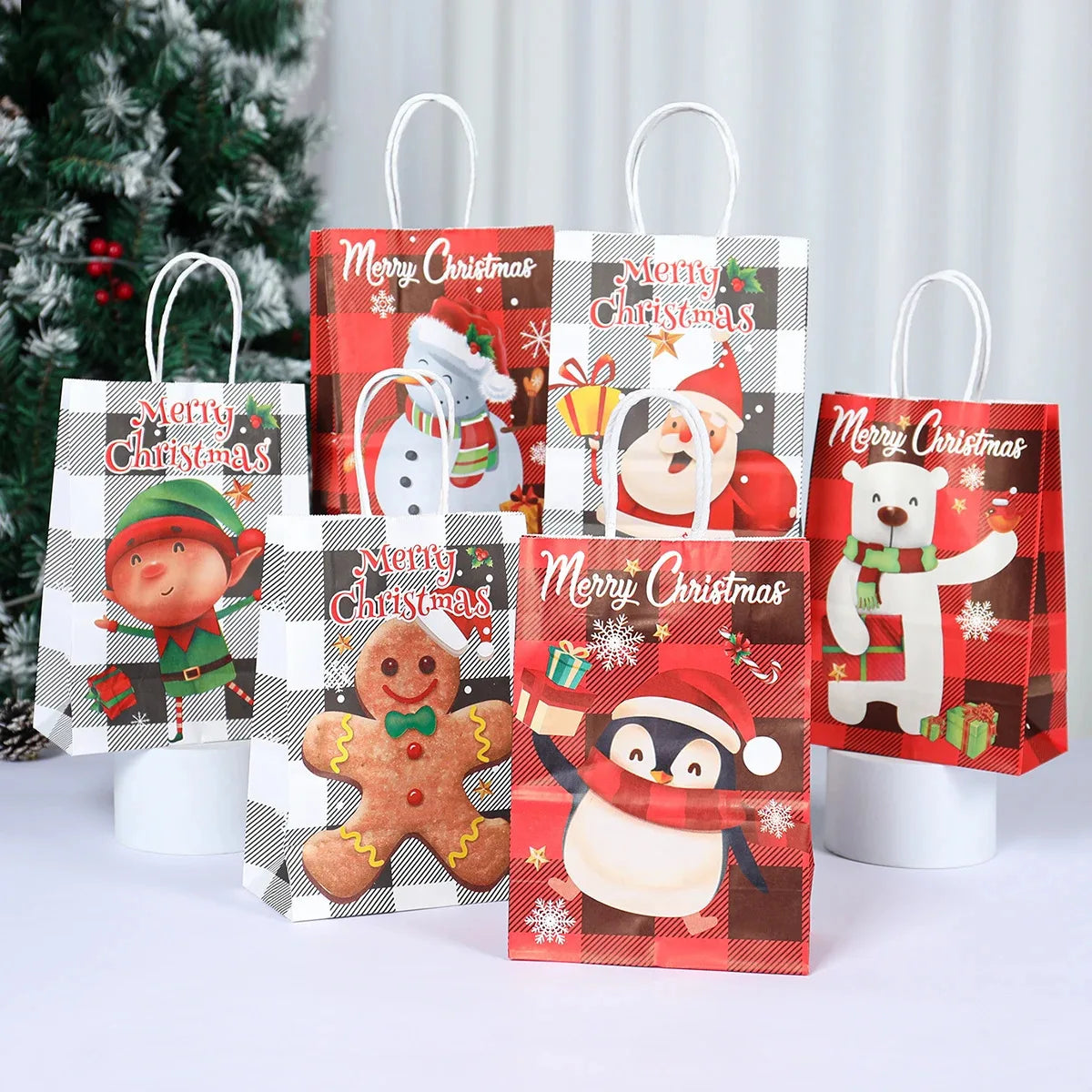 イベント・クリスマス装飾｜紙製サンタ＆雪だるま柄ギフトバッグ(1枚～24枚入)