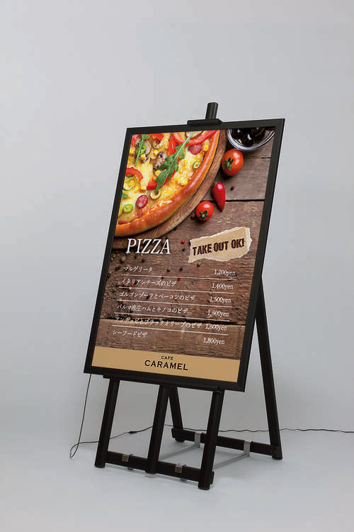 LED内照パネル FE934 イーゼルスタンド設置・飲食店メニュー掲示例｜誉PRINTING